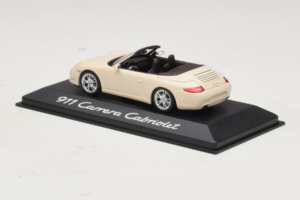 Porsche 911 997 Carrera Cabriolet White Minichamps 1:43 WAP02001118 Diecast - image 3 of 5