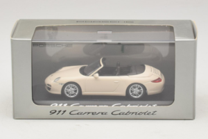 Porsche 911 997 Carrera Cabriolet White Minichamps 1:43 WAP02001118 Diecast - image 4 of 5