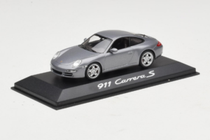 Porsche 911 997 Carrera S Grey Metallic Minichamps 1:43 WAP02010116-R1 Diecast - image 2 of 4