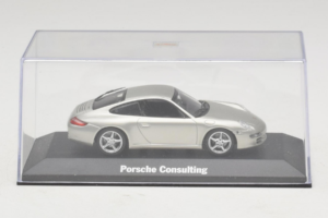 Porsche 911 997 Carrera Silver Metallic Minichamps 1:43 WAP02011515 Diecast - image 4 of 5