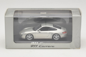 Porsche 911 997 Carrera Silver Metallic Minichamps 1:43 WAP02011515 Diecast - image 5 of 5