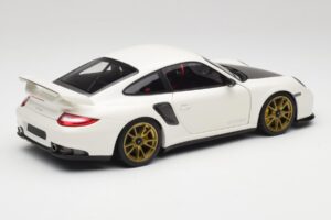 Porsche 911 997 GT2 RS White & Gold Wheels Minichamps 1:18 100069406 Diecast - image 3 of 8