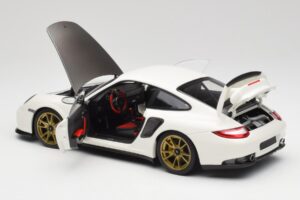 Porsche 911 997 GT2 RS White & Gold Wheels Minichamps 1:18 100069406 Diecast - image 5 of 8