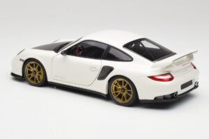 Porsche 911 997 GT2 RS White & Gold Wheels Minichamps 1:18 100069406 Diecast - image 7 of 8