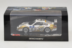 Porsche 911 997 GT3 Cup #27 24 Hours of Nurburgring 2010 Minichamps 1:43 437106727 Diecast - image 4 of 4