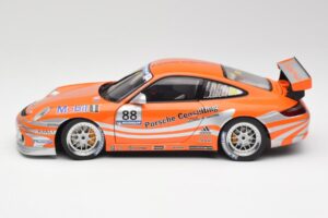 Porsche 911 997 GT3 R #88 Porsche Consulting 2005 AUTOart 1:18 77821 Diecast - image 4 of 8