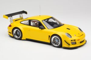 Porsche 911 997 GT3 R Street Racing Yellow Minichamps 1:18 151108902 Diecast - image 4 of 6