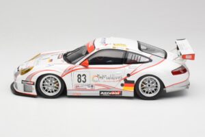 Porsche 911 997 GT3 RSR #83 Team Seikel L. Nielsen / M. Ehret / D. Farnbacher 24 Hours of Le Mans 2006 Minichamps 1:18 100066 - image 4 of 8