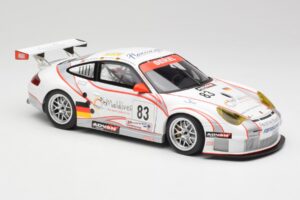 Porsche 911 997 GT3 RSR #83 Team Seikel L. Nielsen / M. Ehret / D. Farnbacher 24 Hours of Le Mans 2006 Minichamps 1:18 100066 - image 6 of 8