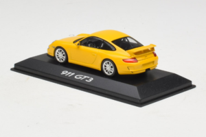 Porsche 911 997 GT3 Yellow Minichamps 1:43 WAP02012116 Diecast - image 3 of 4