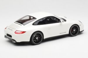 Porsche 911 997 GTS White GT Spirit 1:18 GT287 Resin - image 2 of 6