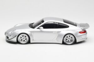 Porsche 911 997 RWB Abu Dhabi IXO 1:18 18CMC166 Diecast - image 3 of 6