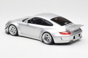 Porsche 911 997 RWB Abu Dhabi IXO 1:18 18CMC166 Diecast - image 5 of 6