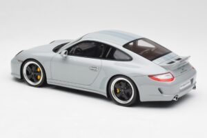 Porsche 911 997 Sport Classic GT Spirit 1:18 GT047 Resin - image 5 of 6