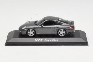 Porsche 911 997 Turbo Grey Metallic Minichamps 1:43 WAP02013116 Diecast
