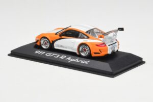 Porsche 911 GT3 R Hybrid 997.2 Presentation White Orange Minichamps 1:43 WAP0201170B Diecast - image 3 of 4