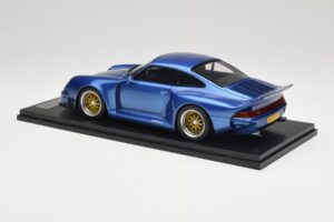 Porsche 911 993 Almeras GT1 Blue Kess 1:18 KE18004A Resin - image 5 of 6