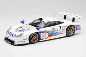Porsche 911 GT1 #6 T. Boutsen / H-J. Stuck 1997 UT Models 1:18 39720 Diecast