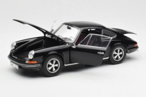 Porsche 911 S Black Schuco 1:18 450047200 Diecast - image 2 of 8