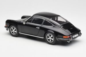 Porsche 911 S Black Schuco 1:18 450047200 Diecast - image 7 of 8