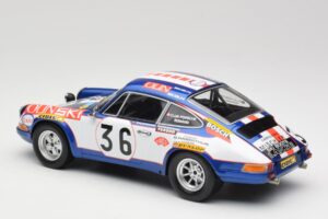 Porsche 911 S #36 B. Waldegard / C. Cheneviere 24 Hours of Le Mans 1971 Minichamps 1:18 107716836 Resin - image 5 of 6