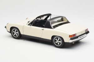 Porsche 914/6 Light Ivory AUTOart 1:18 77933 Diecast - image 7 of 8
