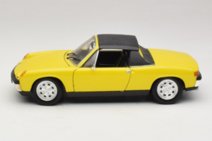 Porsche 914 Yellow Revell 1:18 8976 Diecast - image 4 of 8