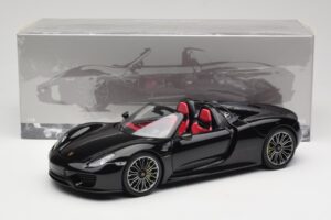 Porsche 918 Spyder Basalt Black Metallic Minichamps 1:18 110062431 Diecast - image 8 of 8