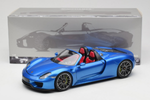 Porsche 918 Spyder Blue Metallic Minichamps 1:18 110062432 Diecast - image 8 of 8