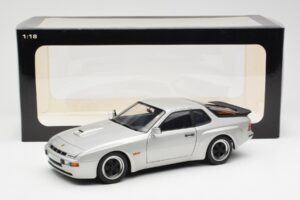 Porsche 924 Carrera GT Diamond Silver AUTOart 1:18 78002 Diecast - image 8 of 8