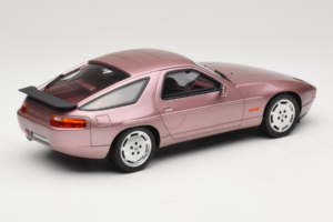 Porsche 928 S Cassis Red Metallic GT Spirit 1:18 GT524 Resin - image 2 of 6