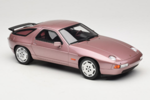 Porsche 928 S Cassis Red Metallic GT Spirit 1:18 GT524 Resin - image 4 of 6