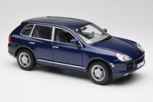 Porsche Cayenne S 9PA Dark Sea Blue Metallic Maisto 1:18 31635 Diecast - image 6 of 8