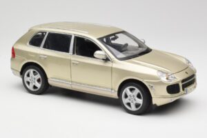Porsche Cayenne Turbo 955 Beige Maisto 1:18 WAP02100113 Diecast - image 6 of 8