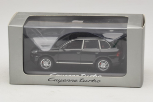 Porsche Cayenne Turbo Dark Green Metallic Minichamps 1:43 WAP02061117 Diecast - image 5 of 5