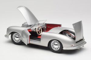 Porsche No. 1 356 Roadster Fish Silver Maisto 1:18 31853 Diecast - image 5 of 8