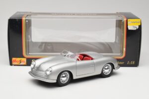 Porsche No. 1 356 Roadster Fish Silver Maisto 1:18 31853 Diecast - image 8 of 8