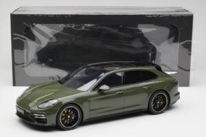 Porsche Panamera Turbo S 971 Sport Turismo Green GT Spirit 1:18 GT447 Resin - image 6 of 6