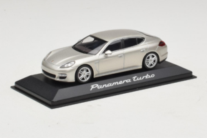 Porsche Panamera 970 Turbo Silver Minichamps 1:43 WAP02000519 Diecast - image 2 of 5
