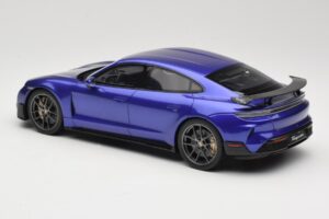 Porsche Taycan J1 Turbo GT Purple Sky Metallic GT Spirit 1:18 GT520 Resin - image 5 of 6