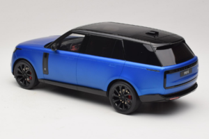 Range Rover P615 SV Velocity Blue GT Spirit 1:18 GT540 Resin - image 5 of 6