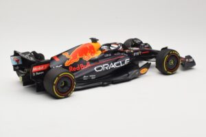 Red Bull Racing RB18 #1 M. Verstappen Winner Miami GP 2022 Minichamps 1:18 110220501 Diecast - image 2 of 6