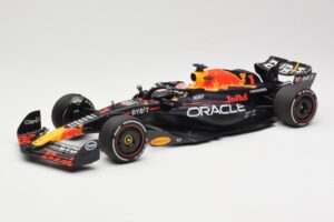 Red Bull Racing RB19 #1 M. Verstappen Winner Spanish GP 2023 Minichamps 1:18 110230801 Diecast