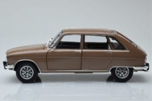 Renault 16 TX Metallic Beige Norev 1:18 185364 Diecast - image 4 of 8