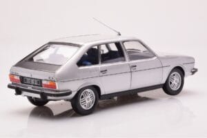 Renault 30 TX Silver Norev 1:18 185272 Diecast - image 3 of 8