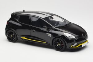 Renault Clio 4 RS Black Otto 1:18 OT946 Resin - image 3 of 5