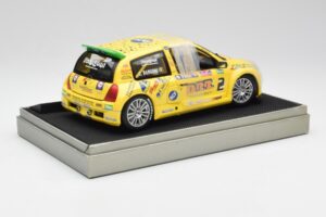 Renault Clio Sport #2 E. Rangoni Renault Clio Trophy Winner 2000 Universal Hobbies 1:18 7711218616 Diecast - image 2 of 6