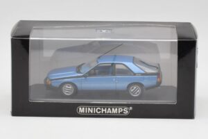 Renault Fuego Blue Metallic Minichamps 1:43 400113520 Diecast - image 4 of 4