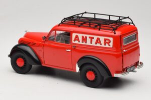 Renault Juvaquatre Utilitaire Red Solido 1:18 8424 Diecast - image 7 of 8