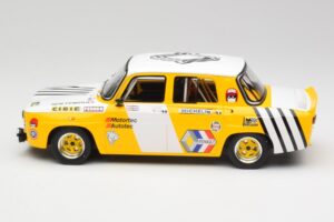 Renault R8 Gordini Gr.F 1968 Otto 1:18 OT1130 Resin - image 3 of 6